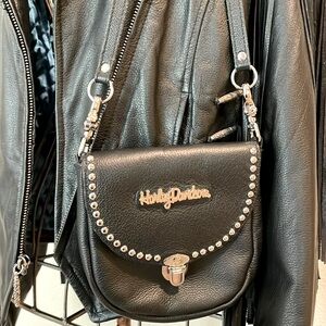 Harley-Davidson New Black Leather Studded Essential Crossbody